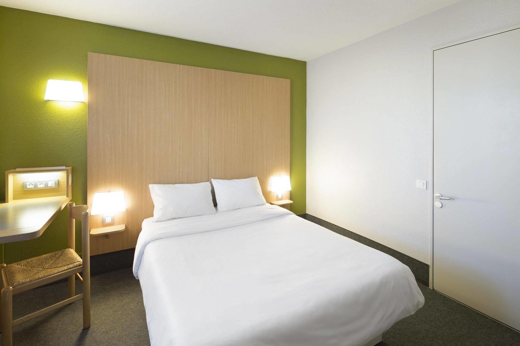 B&B Hotel Saint Malo Sud Εξωτερικό φωτογραφία