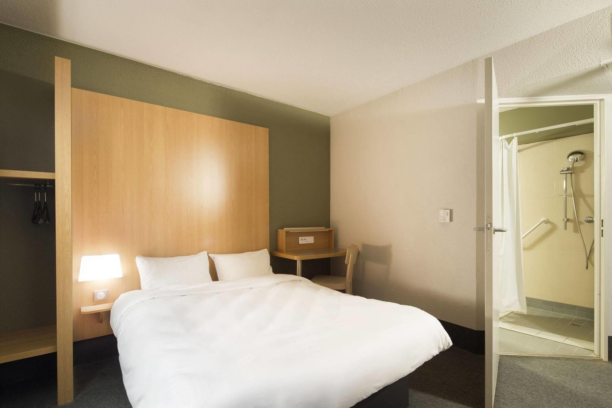 B&B Hotel Saint Malo Sud Εξωτερικό φωτογραφία